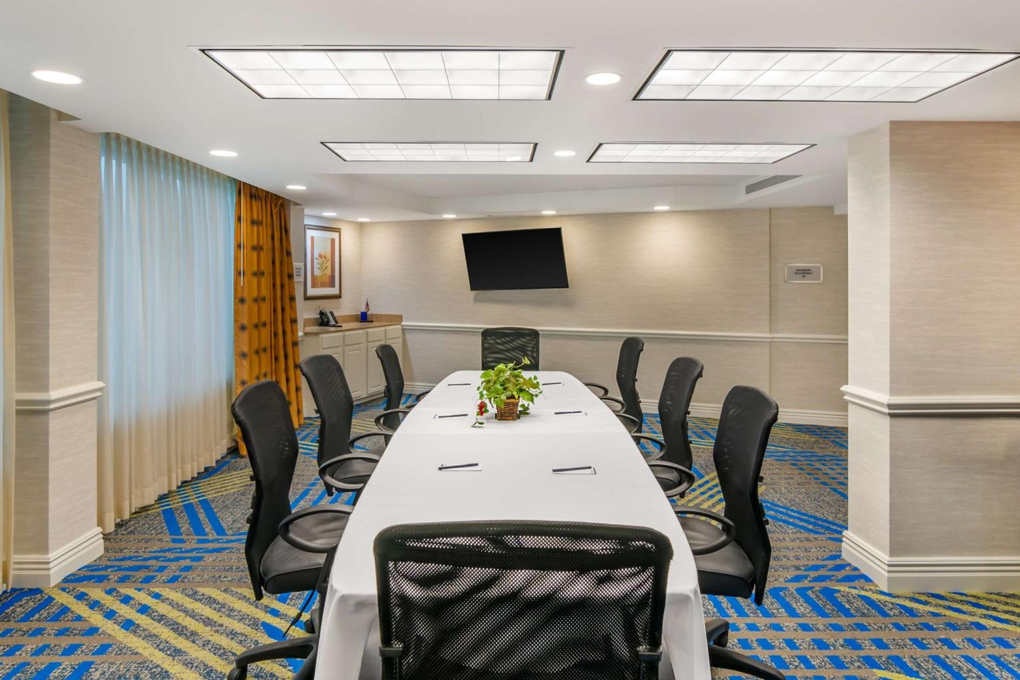 Doubletree By Hilton Jefferson City Dış mekan fotoğraf